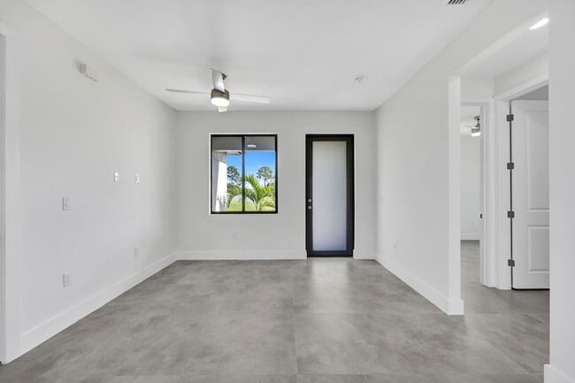 312 Progress Ave in Lehigh Acres, FL - Building Photo - Building Photo