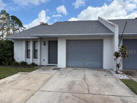 5702 Granite Ln in Lakeland, FL - Building Photo