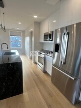 194 Sumner St in Boston, MA - Building Photo - Building Photo