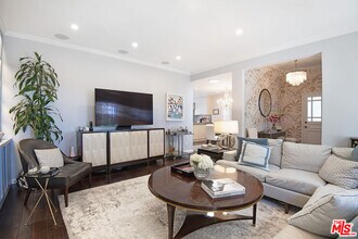 8973 Lloyd Pl in West Hollywood, CA - Building Photo - Building Photo