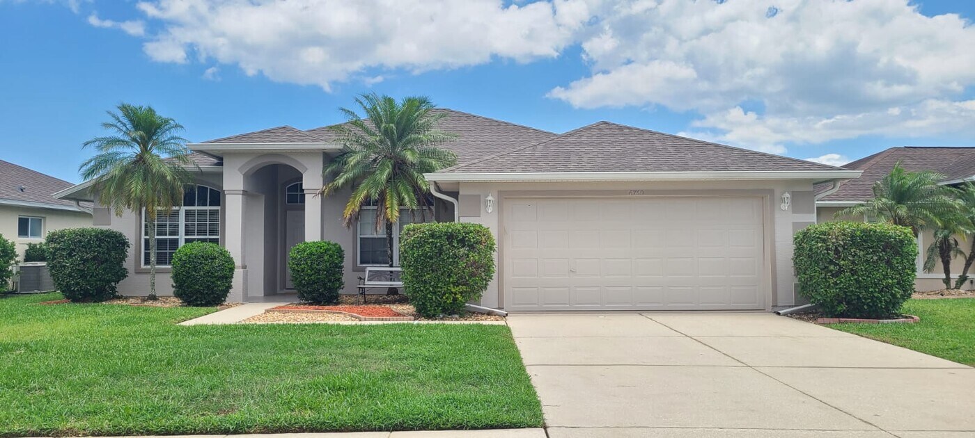 6750 Ferri Cir in Port Orange, FL - Building Photo