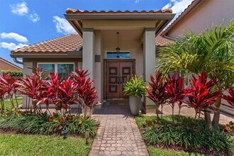 19483 NW 11th St in Pembroke Pines, FL - Building Photo - Building Photo