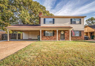 4949 Warrington Rd in Memphis, TN - Building Photo - Building Photo