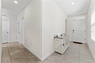 1874 Wild Rye Way in Kissimmee, FL - Building Photo - Building Photo