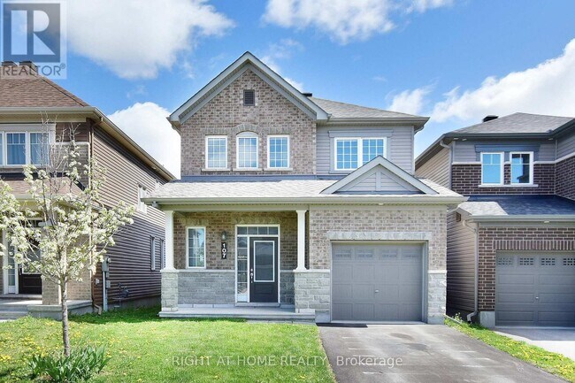 107 Westover Cres in Ottawa, ON - Building Photo - Building Photo