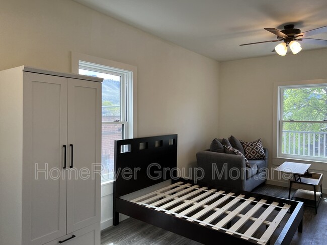 property at 508 S 3rd St W