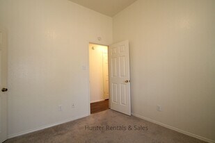 2603 Brook Hollow Cir in Killeen, TX - Building Photo