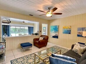 235 Fordham Dr in Lake Worth Beach, FL - Building Photo - Building Photo