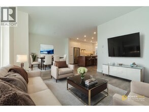 1310 Mitchell St in Coquitlam, BC - Building Photo - Building Photo