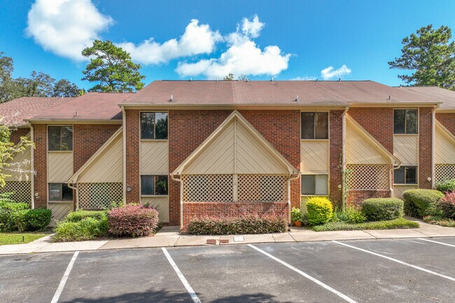 3207 Shamrock E in Tallahassee, FL - Building Photo - Building Photo