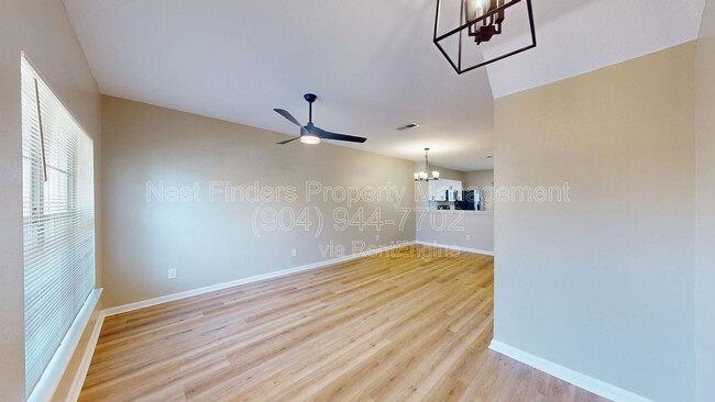 8230 Dames Point Crossing Blvd in Jacksonville, FL - Building Photo - Building Photo