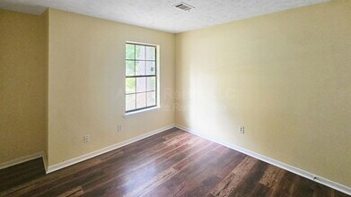 2416 Newgate Dr in Decatur, GA - Building Photo - Building Photo