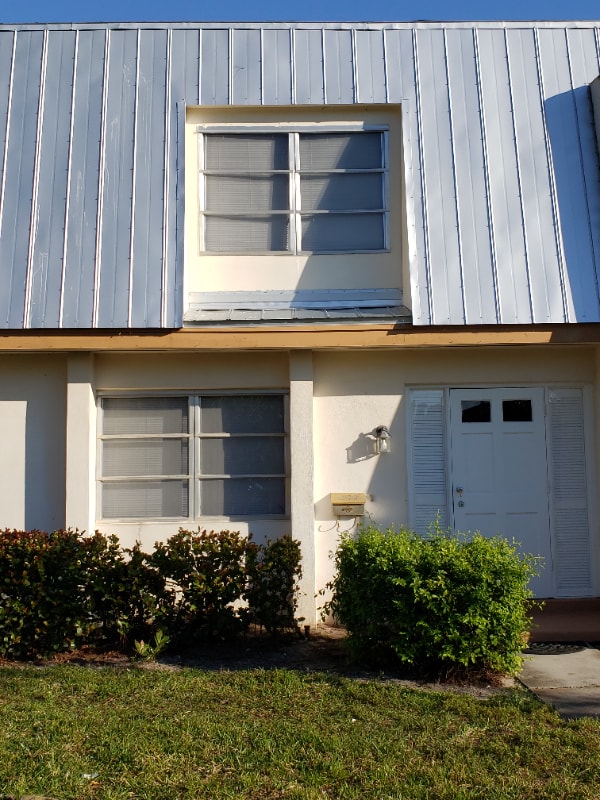 property at 4903 Catalina Dr