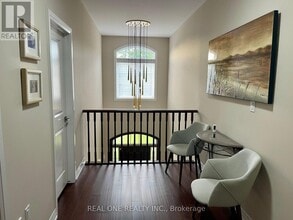 47 Upper Mt Albion Rd in Hamilton, ON - Building Photo - Building Photo