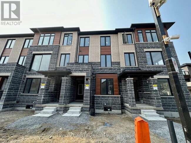 property at 9 Arthur White Ln