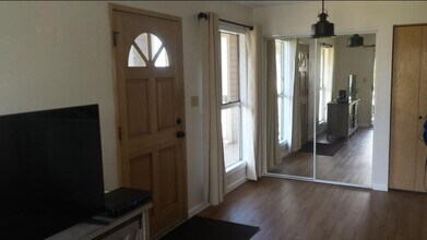 51 Kopi Ln in Wailuku, HI - Building Photo - Building Photo