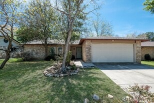 4650 Misty Run Dr in San Antonio, TX - Building Photo