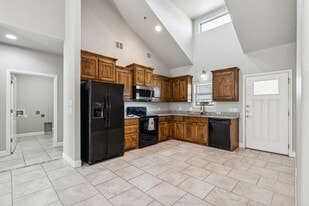 The Residence at Legacy Park in Granbury, TX - Building Photo