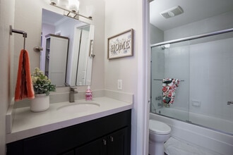 888 Golden Fortune in Pleasanton, CA - Building Photo - Interior Photo