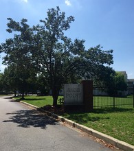 Sage Pointe Apartments in Florence, SC - Building Photo - Building Photo