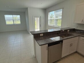 9271 Bonita Mar Dr in Parrish, FL - Building Photo - Building Photo
