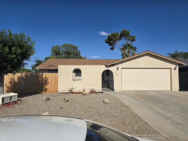 property at 524 S Alvord St