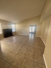 650 Freeburg Pl in Las Vegas, NV - Building Photo - Building Photo