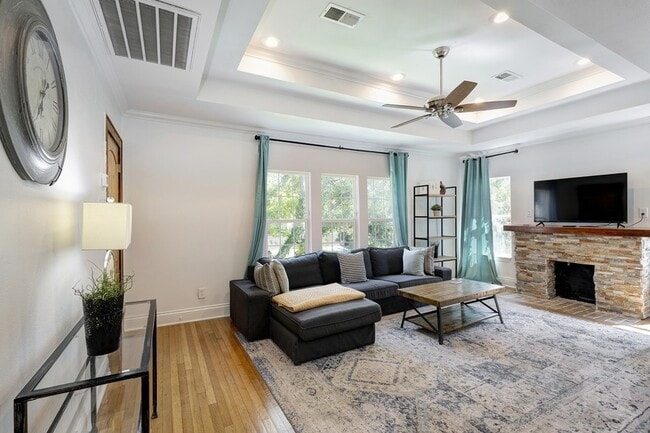 1813 Marshall St in Houston, TX - Building Photo - Building Photo