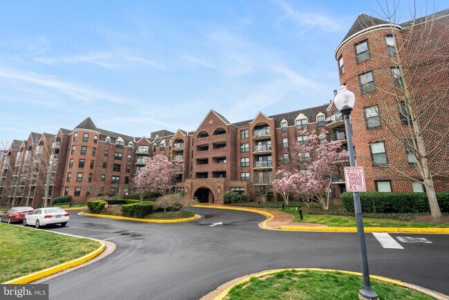 property at 2100 Langston Blvd.