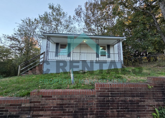 property at 721 Davis St