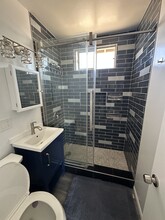 268 1/2 Oakford Dr, Unit None in Los Angeles, CA - Foto de edificio - Building Photo