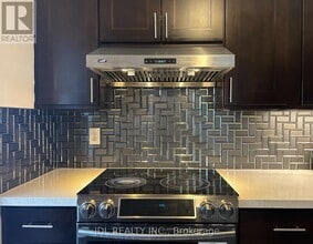 1701 McCowan Rd in Toronto, ON - Building Photo - Building Photo