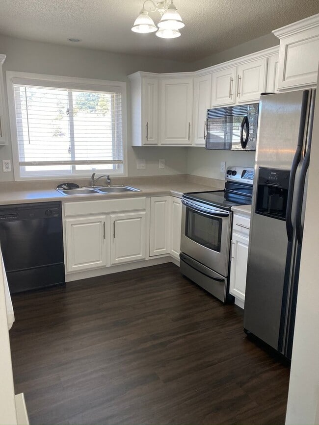 3208 Park Dr in Rapid City, SD - Building Photo - Building Photo