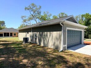 2186 W G Martinelli Blvd in Citrus Springs, FL - Building Photo - Building Photo