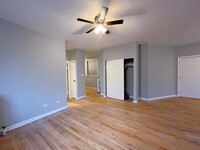 1354 W Foster Ave, Unit 3W in Chicago, IL - Building Photo - Building Photo