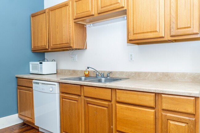 1105 Hamilton Way in Columbia, MO - Building Photo - Building Photo