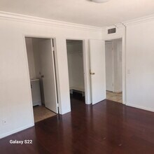 339 Irving Ave in Glendale, CA - Foto de edificio - Building Photo
