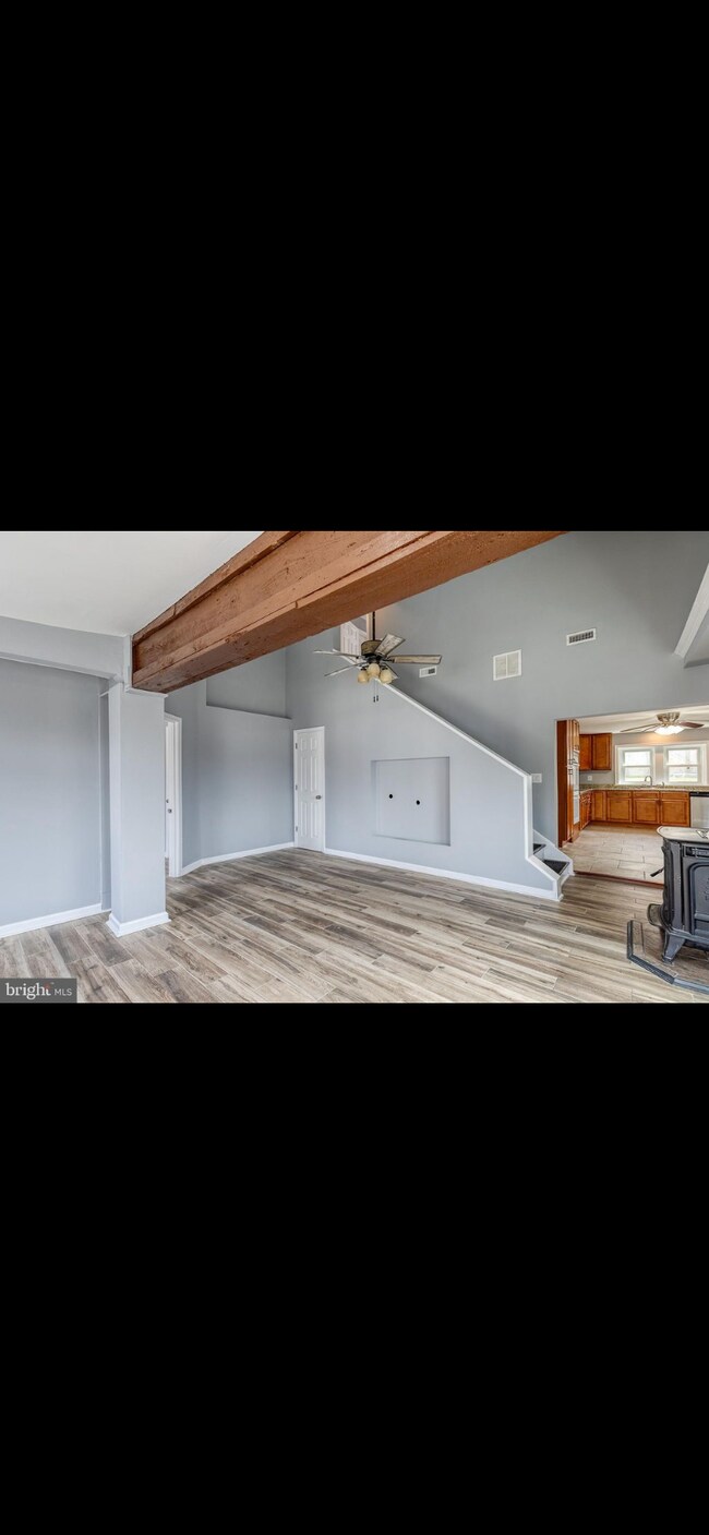 9011 Backlick Rd in Fort Belvoir, VA - Foto de edificio - Building Photo