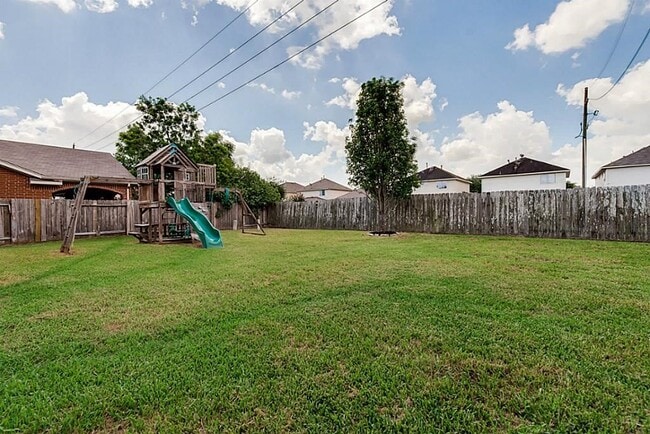 19323 Colony Grove Ln