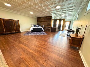 109 W Laurel Ave in Damascus, VA - Building Photo - Building Photo