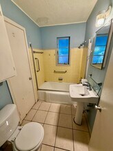 1101 N Federal Hwy, Unit 1 in Lake Worth Beach, FL - Foto de edificio - Building Photo