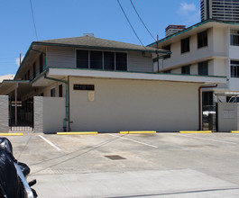 723 Hausten St in Honolulu, HI - Building Photo - Building Photo