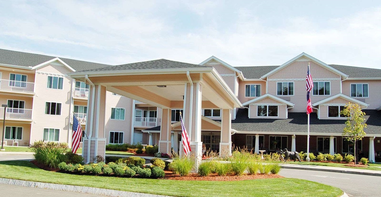 Holiday Maple Suites in Dover, NH - Foto de edificio