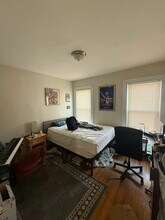 129 West St, Unit 2 in Worcester, MA - Building Photo - Building Photo