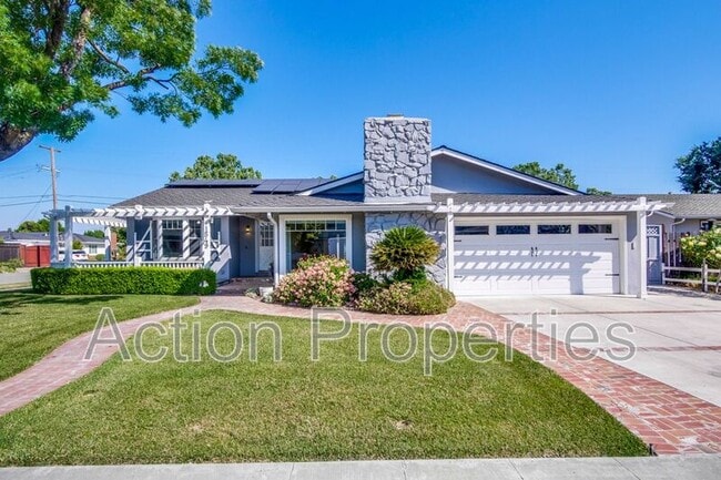 property at 1549 Alisal Ave