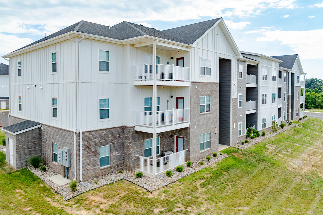 The Joule in Elizabethtown, KY - Building Photo