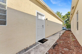 611 N F St in Lake Worth, FL - Building Photo - Building Photo