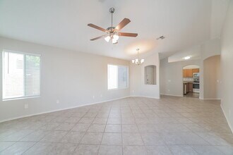 655 N Rita Ln in Chandler, AZ - Building Photo - Building Photo