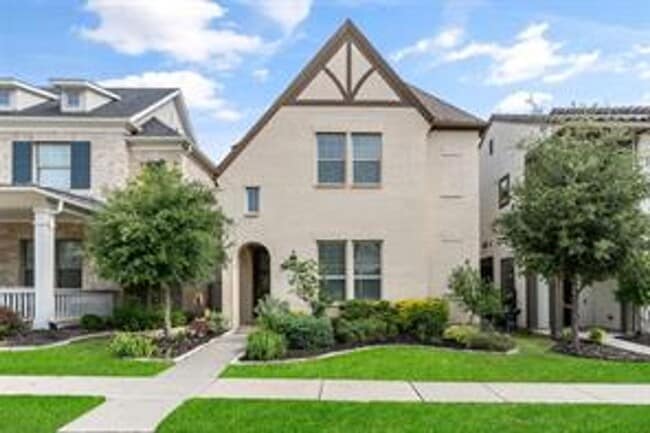 property at 1054 Drew Ln