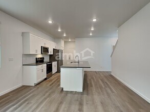 26151 E Calhoun Pl in Aurora, CO - Building Photo - Building Photo